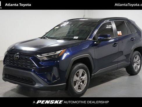 Certified 2022 Toyota RAV4 XLE w/ Convenience Package FWD image 1