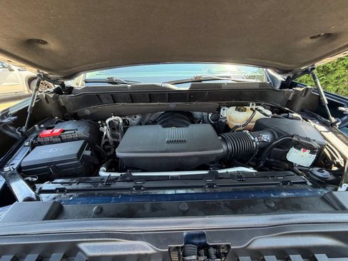 Used 2022 Chevrolet Silverado 1500 RST AWD/4WD image 42