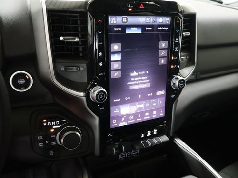 New 2026 RAM 1500 4x4 Crew Cab image 19