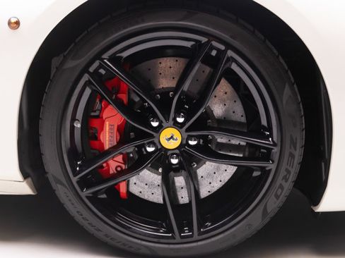 Used 2017 Ferrari 488 Spider RWD image 52