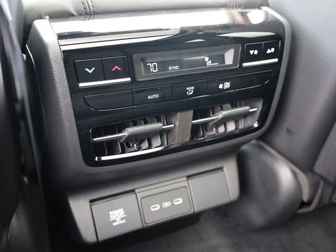 New 2026 Acura MDX SH-AWD image 30