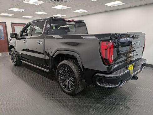 Used 2022 GMC Sierra 1500 Denali Ultimate image 6