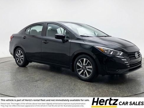 Used 2025 Nissan Versa SV image 1