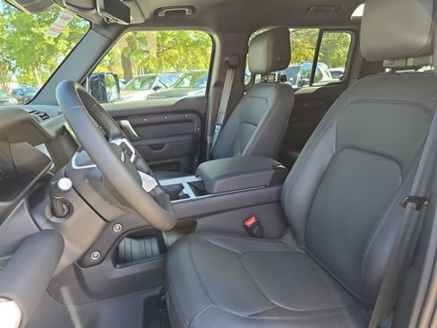 New 2026 Land Rover Defender 110 S image 14