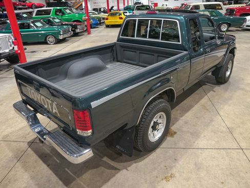 Used 1994 Toyota Pickup SR5 AWD/4WD image 17