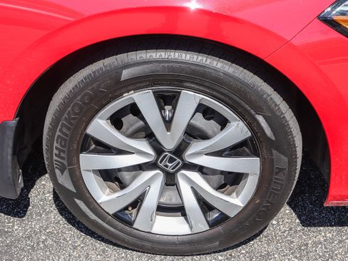 Used 2023 Honda Civic LX image 7