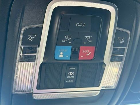 New 2026 RAM 2500 Laramie AWD/4WD image 29