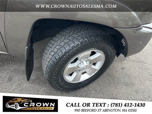 Used 2015 Toyota Tacoma 4x4 Double Cab w/ TRD Sport Package image 10