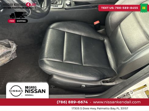 Used 2014 Mercedes-Benz C 350 Sport image 16