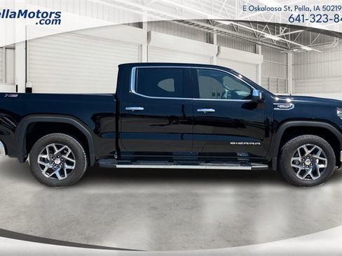 Used 2024 GMC Sierra 1500 SLT w/ SLT Premium Plus Package image 2