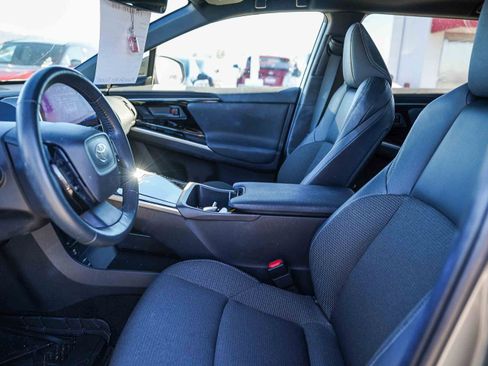 Used 2023 Toyota bZ4X XLE image 18