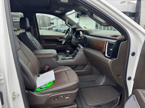 Certified 2023 GMC Sierra 1500 Denali w/ Denali Reserve Package image 32