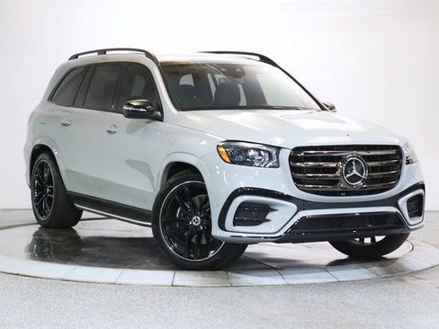 Used 2024 Mercedes-Benz GLS 580 4MATIC image 1