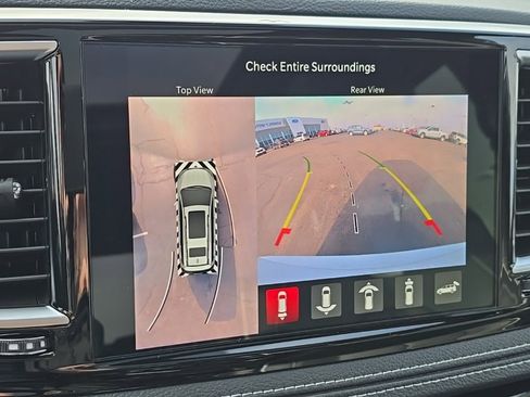 New 2026 Chrysler Pacifica Limited w/ S Appearance Package image 5