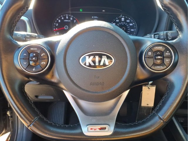 Used 2020 Kia Soul GT-Line FWD image 13