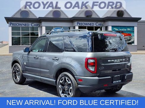 Certified 2022 Ford Bronco Sport Outer Banks w/ Tech Package AWD/4WD image 2