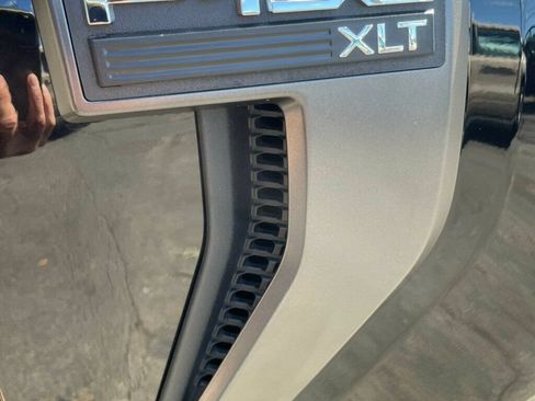 Used 2022 Ford F150 XLT w/ Equipment Group 302A High AWD/4WD image 9