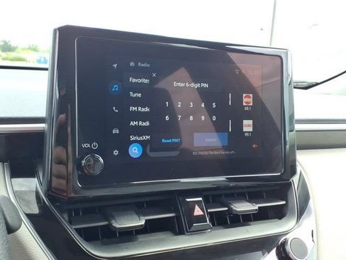 Used 2025 Toyota Corolla Cross L FWD image 11