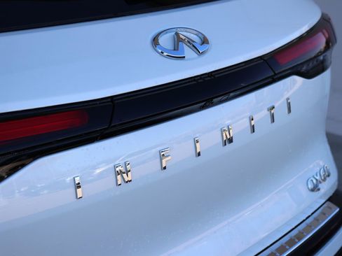 Certified 2023 INFINITI QX60 Luxe w/ Vision Package image 13