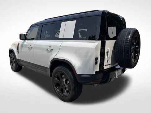 Used 2026 Land Rover Defender 110 S AWD/4WD image 7