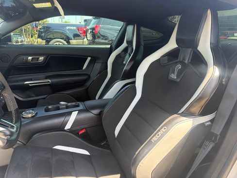 Used 2020 Ford Mustang Shelby GT500 w/ Technology Package RWD image 10