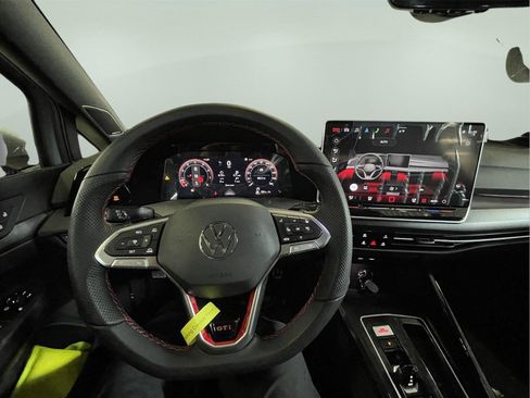 New 2026 Volkswagen GTI SE image 12