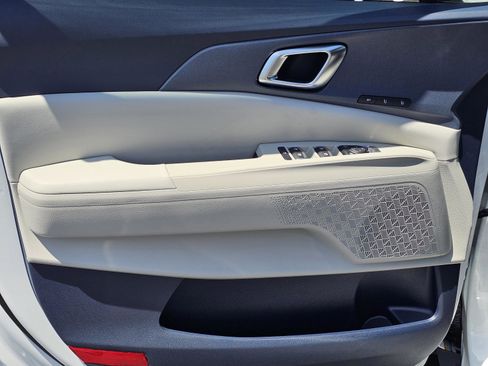 New 2026 Kia Carnival EX FWD image 14