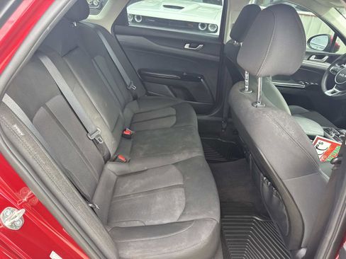 Used 2024 Kia K5 LXS image 9