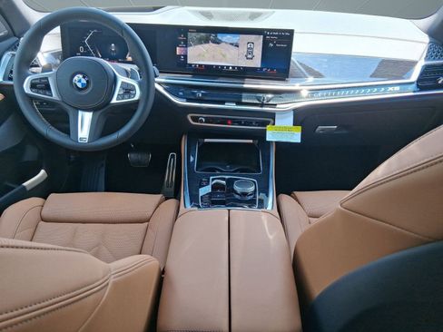 Used 2026 BMW X5 xDrive40i w/ M Sport Package image 14