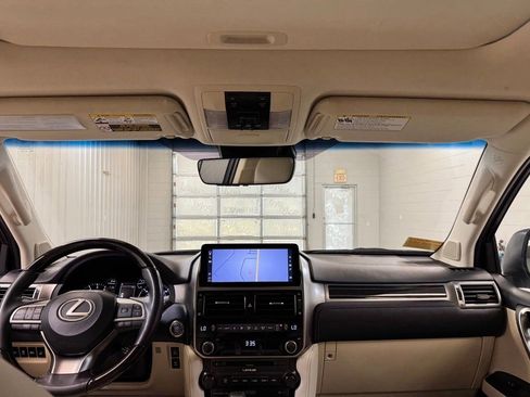 Used 2023 Lexus GX 460 Premium AWD/4WD image 24