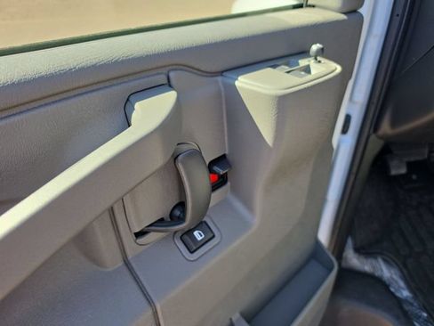 New 2026 GMC Savana 3500 LS w/ Chrome Appearance Package RWD image 22