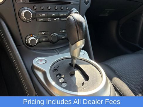 Used 2016 Nissan 370Z Coupe RWD image 22