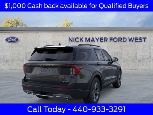 New 2026 Ford Explorer Active w/ Active Comfort Package AWD/4WD image 10
