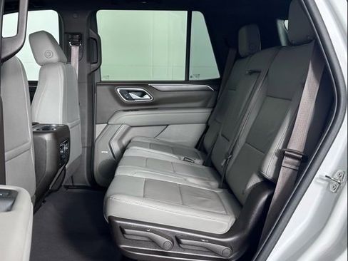 Used 2023 Chevrolet Tahoe Z71 w/ Luxury Package image 23