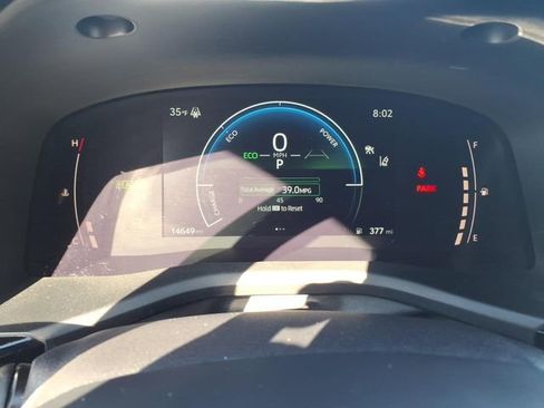 Used 2025 Toyota Camry LE FWD image 39
