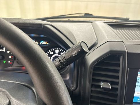 Used 2018 Ford F150 XL w/ Equipment Group 101A Mid AWD/4WD image 17