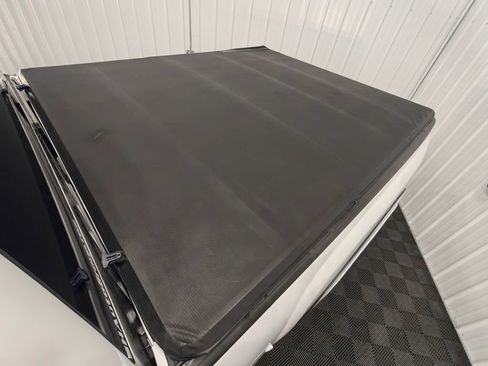 Used 2012 Chevrolet Silverado 1500 LT image 22