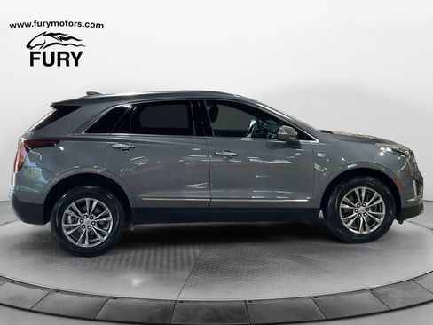 Used 2021 Cadillac XT5 Premium Luxury AWD/4WD image 2