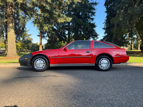 Used 1987 Nissan 300ZX 2+2 image 2