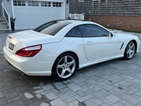 Used 2013 Mercedes-Benz SL 550 image 3