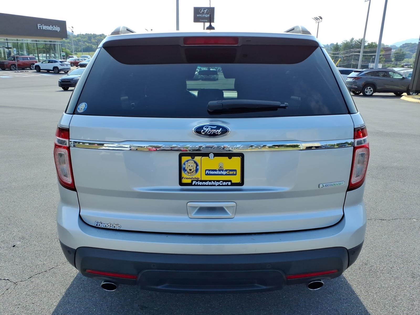 Used 2015 Ford Explorer FWD image 25