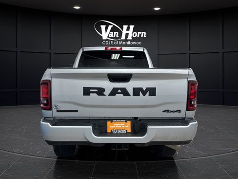 Used 2026 RAM 2500 Big Horn AWD/4WD image 6