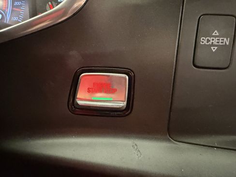 Used 2017 Chevrolet Corvette Stingray Convertible w/ 2LT Preferred Equipment Group image 28