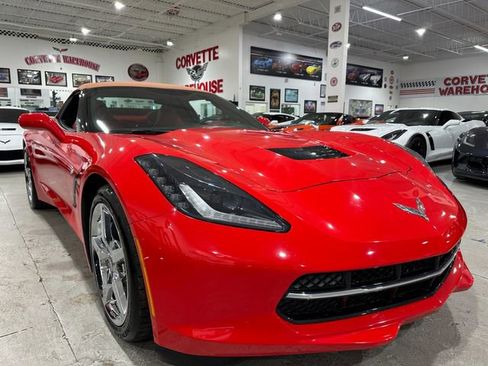 Used 2014 Chevrolet Corvette Stingray Convertible w/ 3LT Preferred Equipment Group RWD image 4