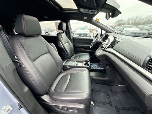 Certified 2023 Honda Odyssey Sport image 24