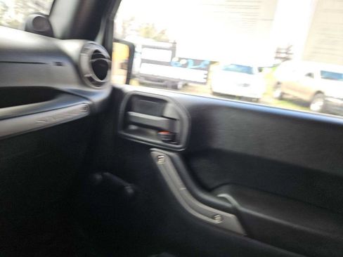 Used 2011 Jeep Wrangler Sport image 20