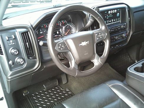 Used 2017 Chevrolet Silverado 1500 LTZ AWD/4WD image 31