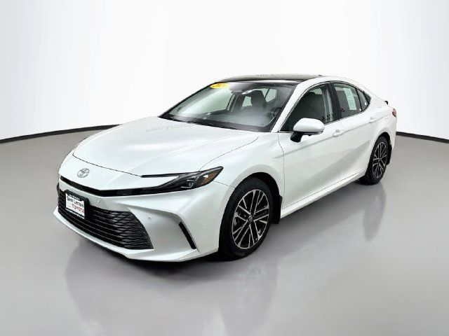 Used 2026 Toyota Camry XLE w/ Premium Plus Package AWD/4WD image 3