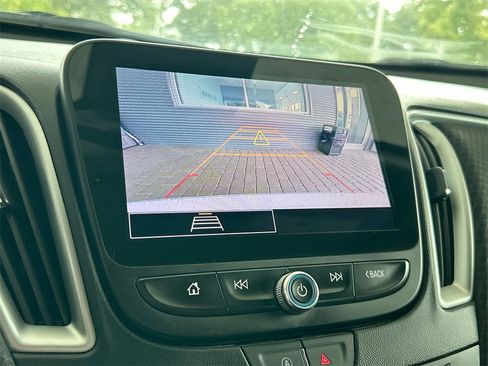 Used 2024 Chevrolet Malibu LS w/ Driver Confidence Package image 24