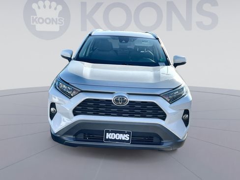 Used 2020 Toyota RAV4 XLE image 11